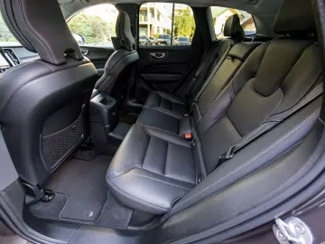 Volvo XC60 Recharge T8 AWD Ultimate Bright