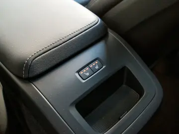 Volvo XC60 Recharge T8 AWD Ultimate Bright