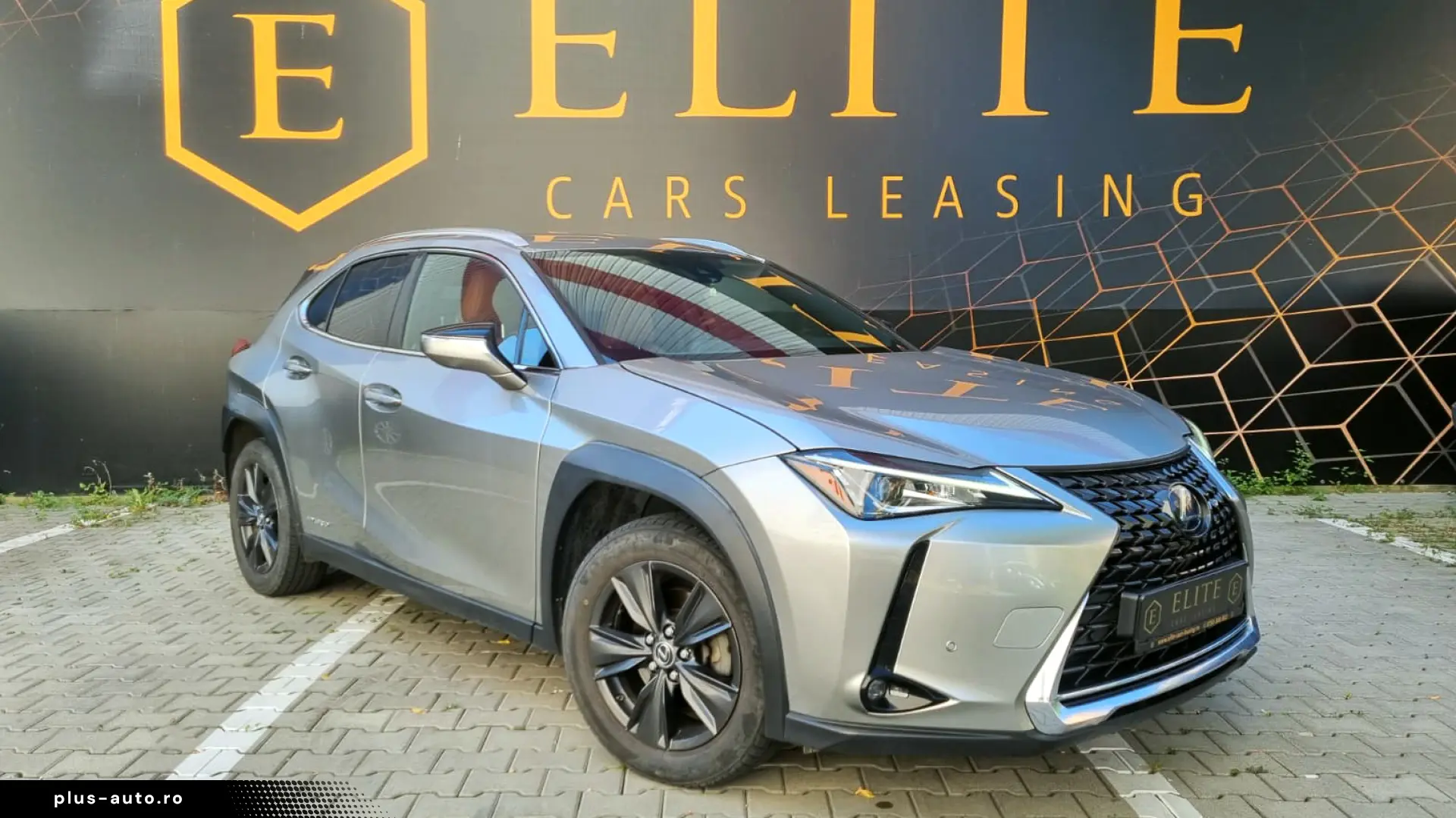 Lexus UX 250h 2WD Luxe