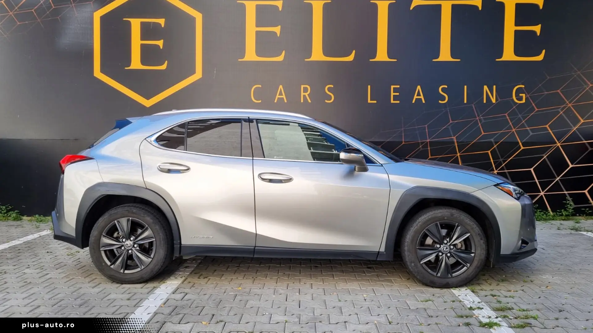 Lexus UX 250h 2WD Luxe