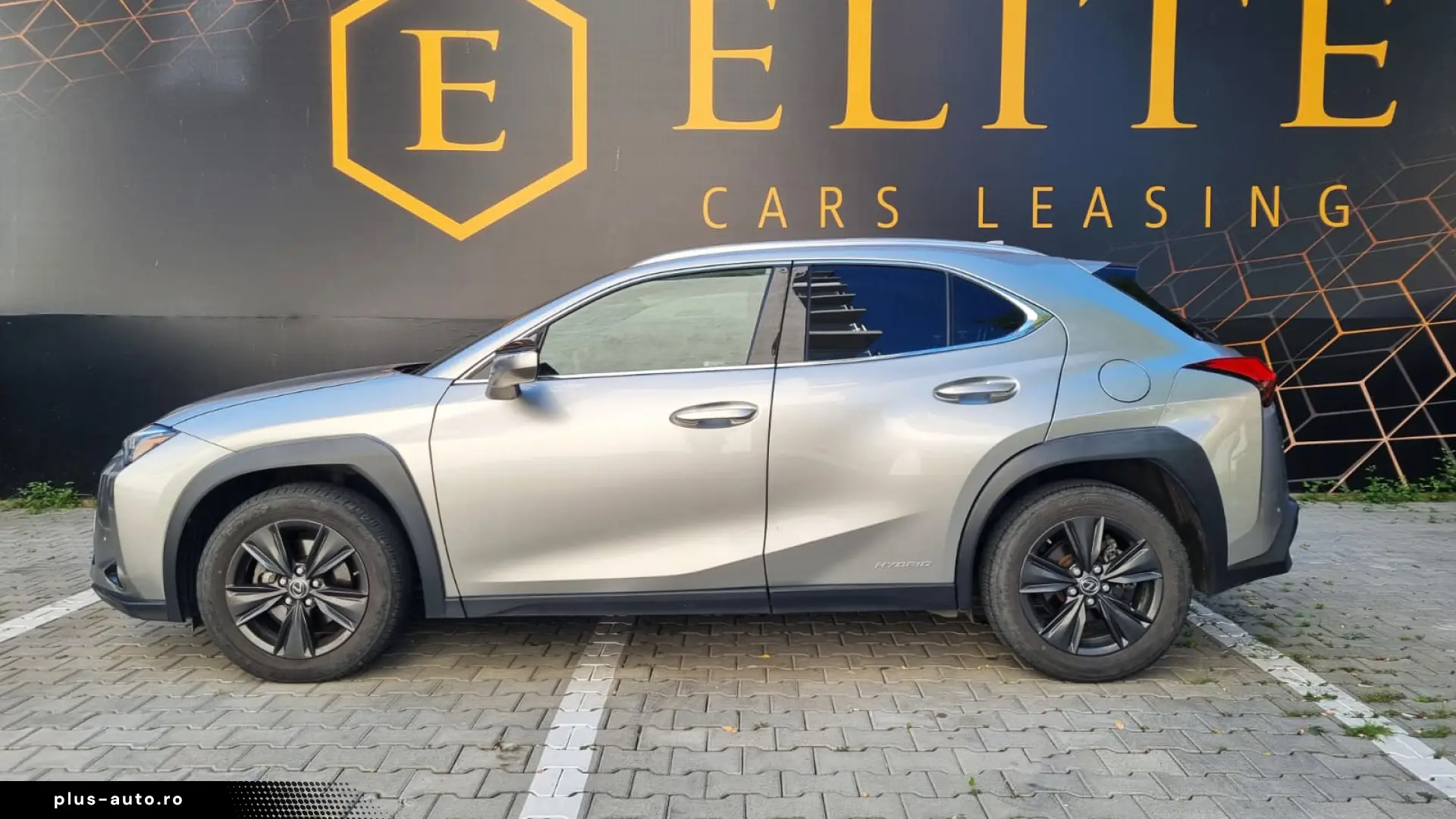 Lexus UX 250h 2WD Luxe