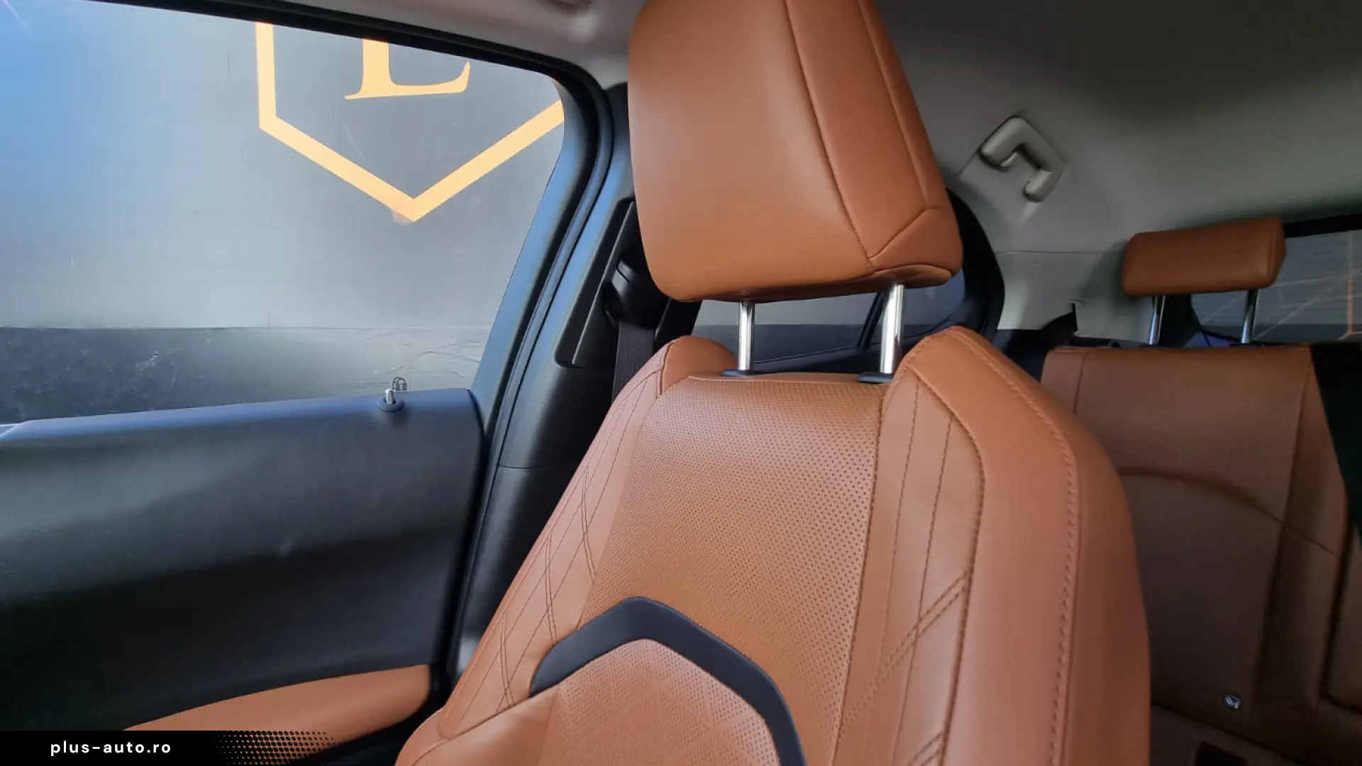 Lexus UX 250h 2WD Luxe