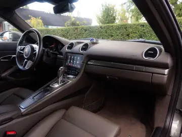 Porsche Cayman 718 - Pachet Chrono - LIVRARE IMEDIATA!