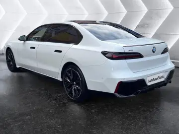 BMW 740 d xDrive M-Pro SKYLoung Leather-Red REARTV!