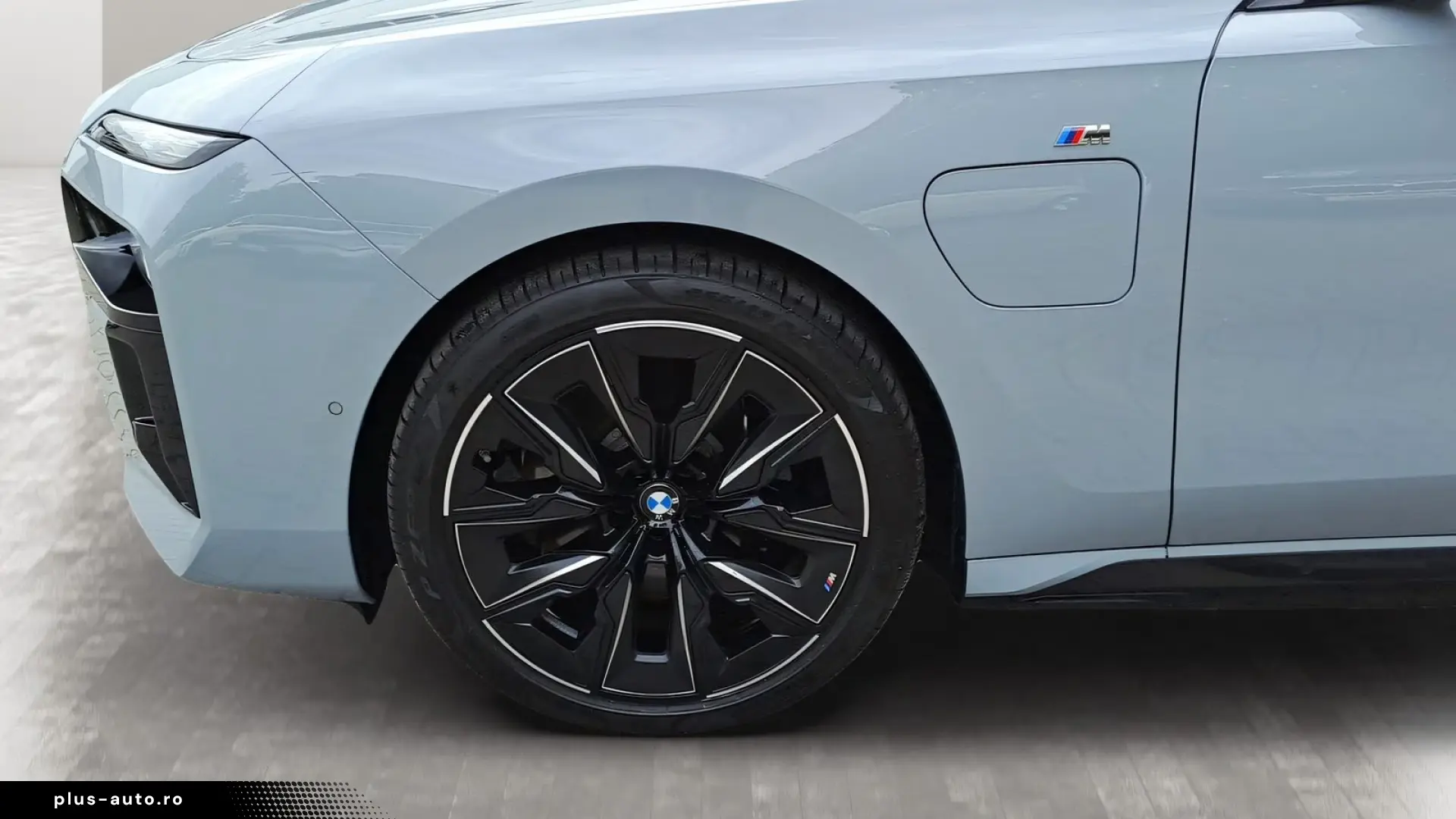 BMW 750e xDrive Limousine M Sport Massage AHK Alarm