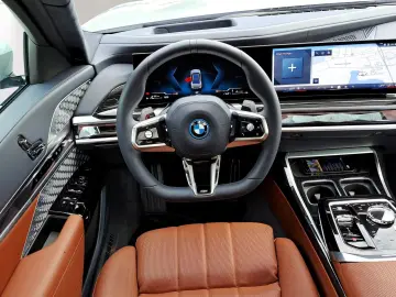 BMW 750e xDrive Limousine M Sport Massage AHK Alarm