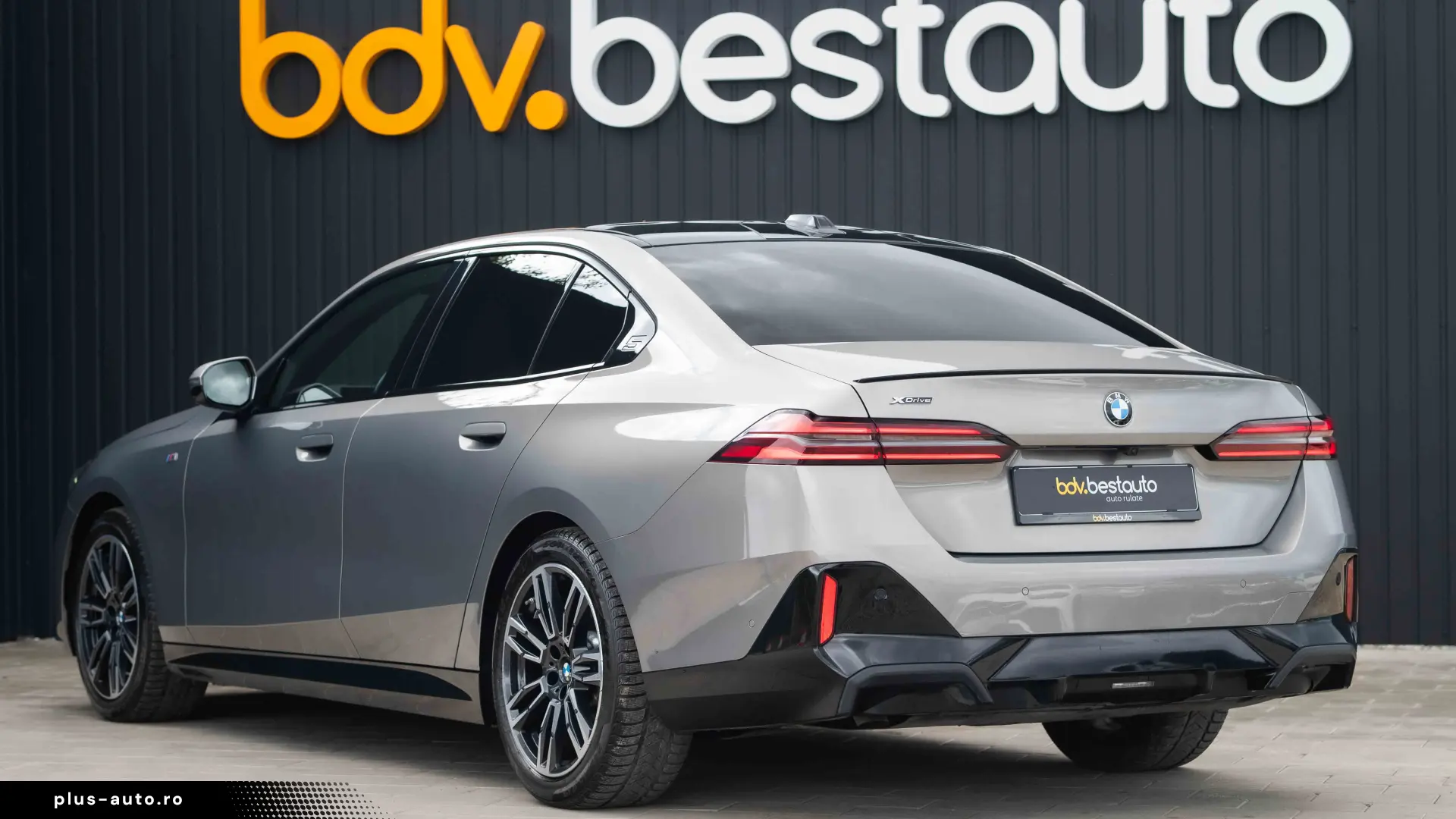 BMW Seria 5 520d xDrive M-Pack Pro