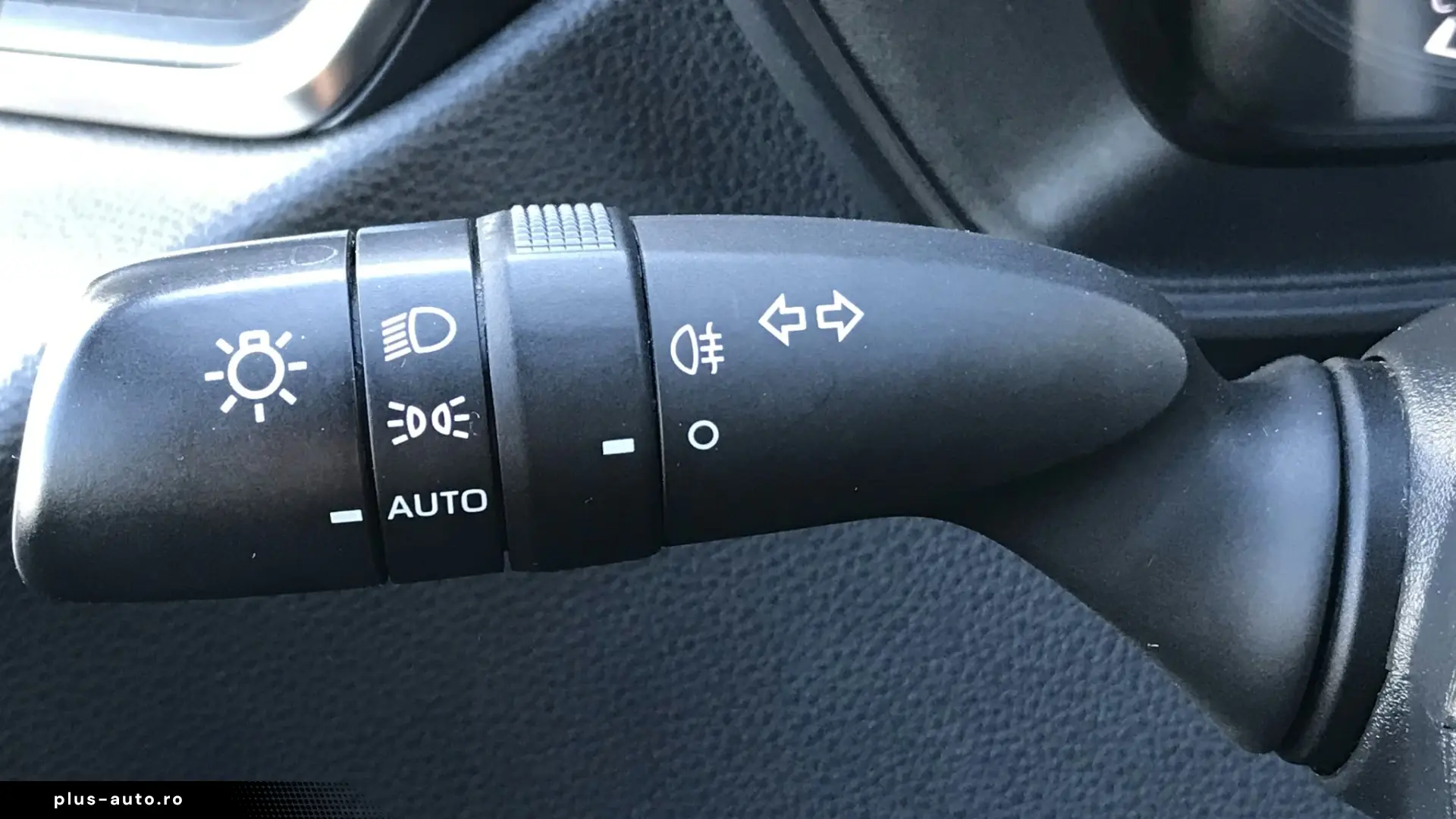 Toyota Corolla 1.8 HSD Eco