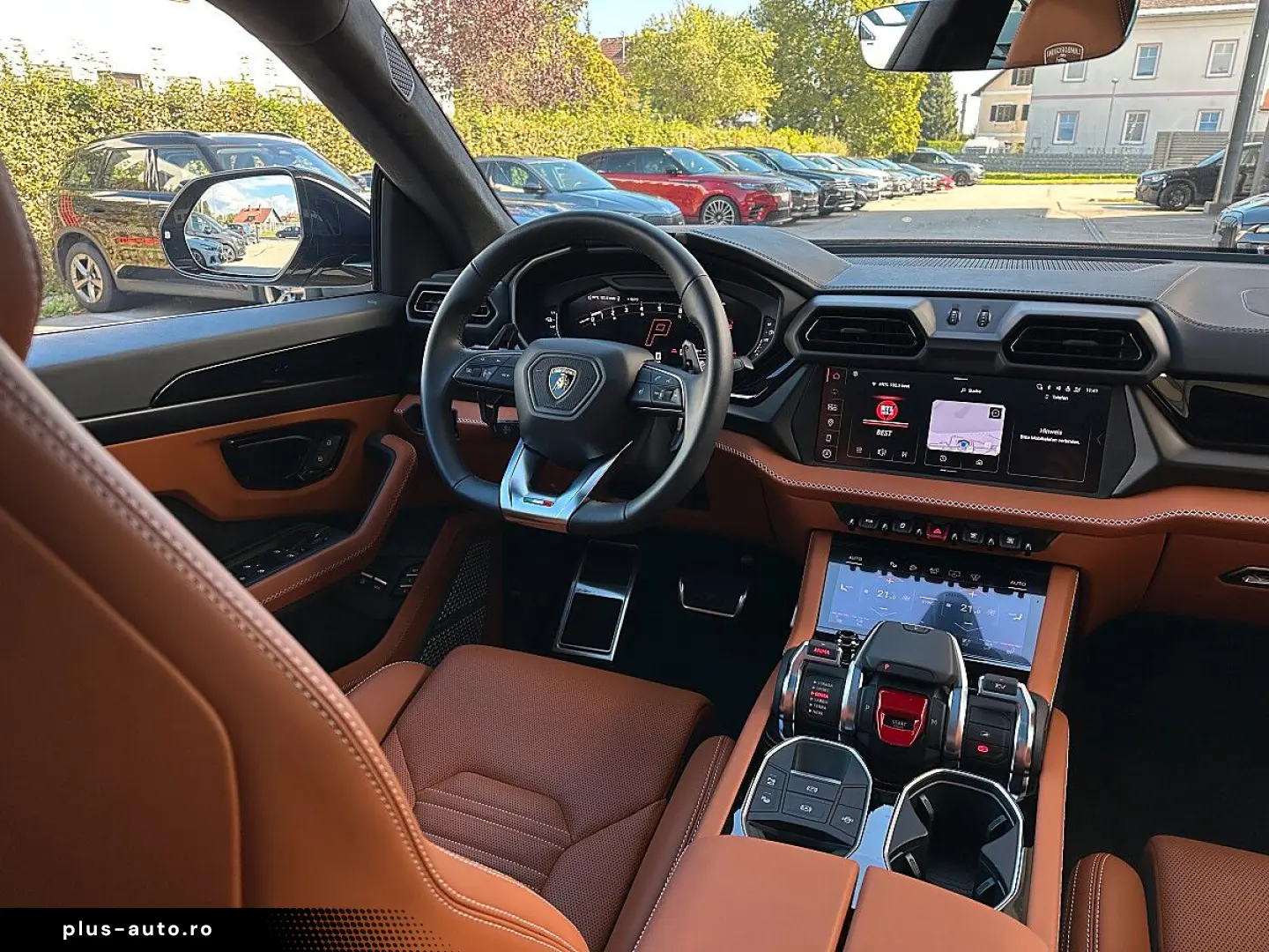 LAMBORGHINI URUS SE