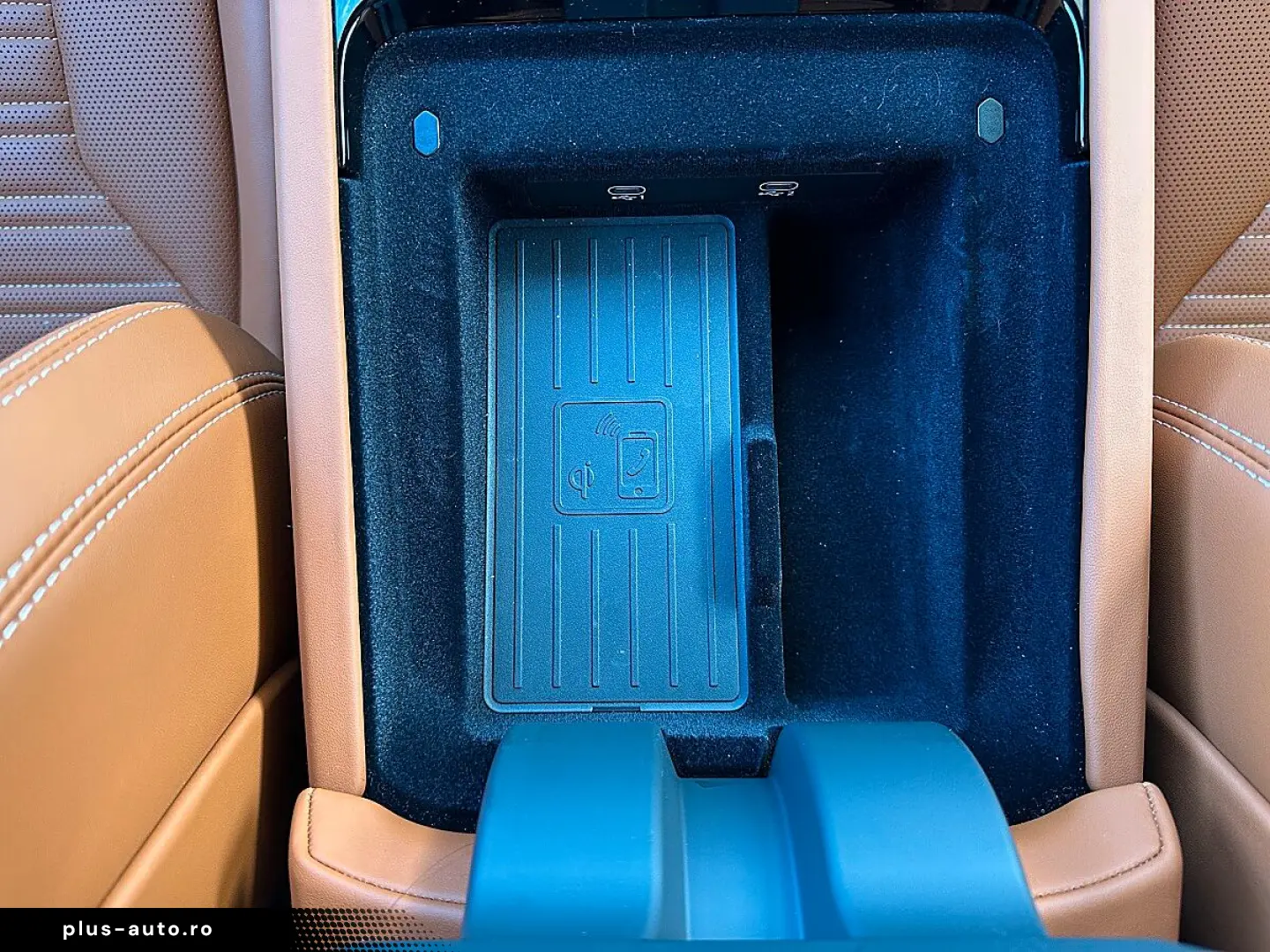 LAMBORGHINI URUS SE