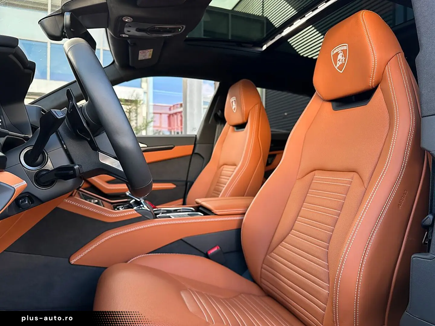 LAMBORGHINI URUS SE