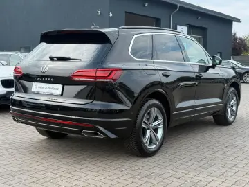 VW Touareg R-Line 4Motion