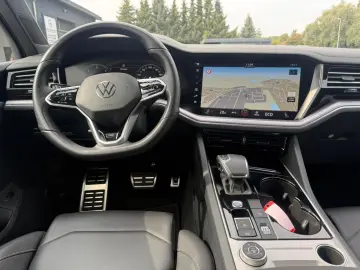 VW Touareg R-Line 4Motion