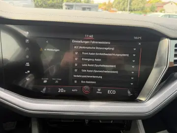 VW Touareg R-Line 4Motion