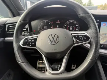 VW Touareg R-Line 4Motion