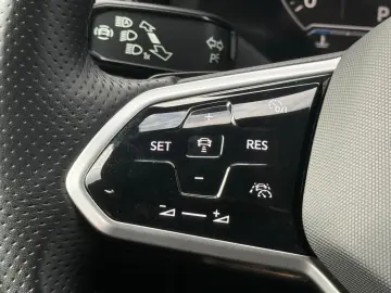 VW Touareg R-Line 4Motion