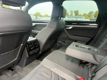 VW Touareg R-Line 4Motion