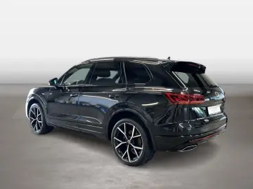 VW Touareg R-Line V6 TDI 4 motion