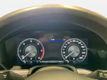 VW Touareg R-Line V6 TDI 4 motion