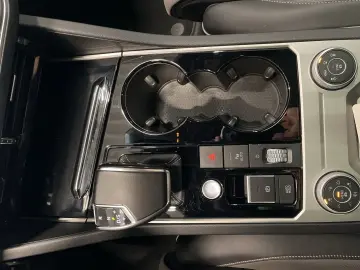 VW Touareg R-Line V6 TDI 4 motion