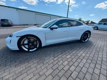 PORSCHE 4S Approved 21 Zoll Misson E