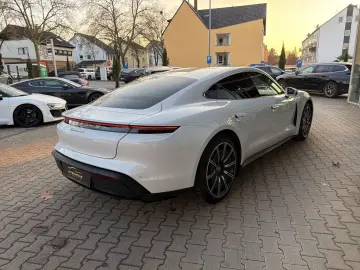 PORSCHE Taycan 4S PLUS 93 4KW ACC INNO 360 AMBIENTE