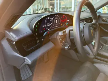 PORSCHE Taycan 4S PLUS 93 4KW ACC INNO 360 AMBIENTE
