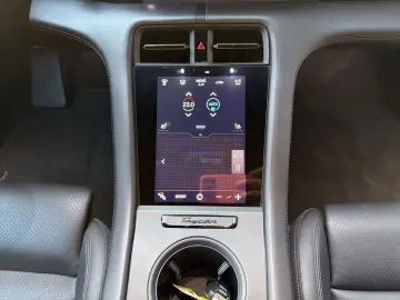 PORSCHE Taycan 4S PLUS 93 4KW ACC INNO 360 AMBIENTE