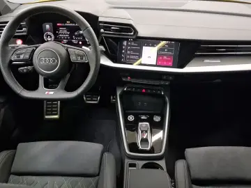 AUDI A3 Sportback TFSIe 200kW 2x S LINE PANO MATRIX A