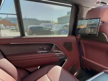 LAND ROVER RANGE ROVER D350 LWB Autobiography LM