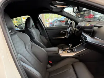 BMW M3 Lim. xDrive Comp. Carbon Laser