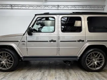 MERCEDES-BENZ G 63 AMG MANUFAKTUR Night ActiveRide S…