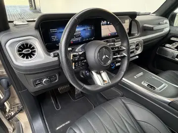 MERCEDES-BENZ G 63 AMG MANUFAKTUR Night ActiveRide S…