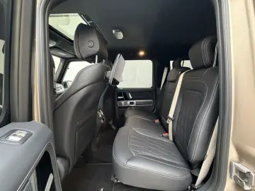 MERCEDES-BENZ G 63 AMG MANUFAKTUR Night ActiveRide S…