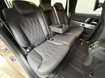 MERCEDES-BENZ G 63 AMG MANUFAKTUR Night ActiveRide S…