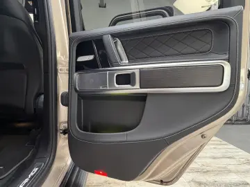 MERCEDES-BENZ G 63 AMG MANUFAKTUR Night ActiveRide S…