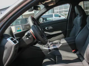 BMW M3 xDrive Competition