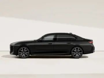 BMW 740d xDrive M Sport_MY2027
