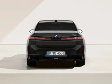 BMW 740d xDrive M Sport_MY2027