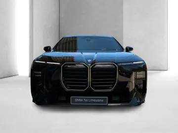 BMW 740i xDrive M Sport Pro_MY2027_TV
