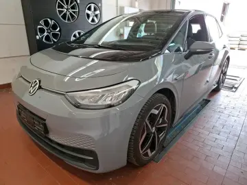 VW ID.3 Pro Performance Aut. LED Navi SHZ Alu19