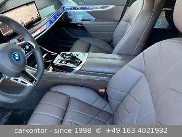 BMW 750e xDr.  MSPORT PRO LOUNGE SEAT FOND ENT KRIST