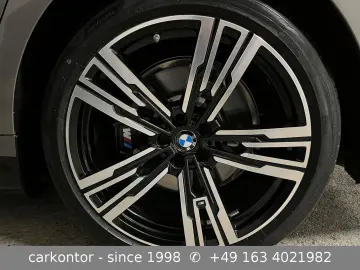 BMW 750e xDr.  MSPORT PRO LOUNGE SEAT FOND ENT KRIST