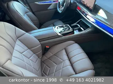 BMW 750e xDr.  MSPORT PRO LOUNGE SEAT FOND ENT KRIST
