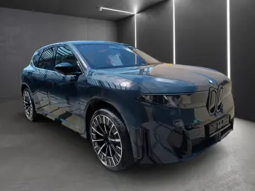 BMW iX3 40 M Sport Pro_ACC_PANO