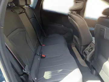 BMW iX3 40 M Sport Pro_ACC_PANO