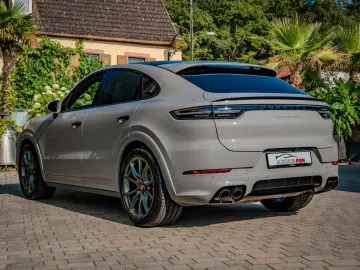 Porsche Cayenne GTS Coupé - Porsche Approved 2028