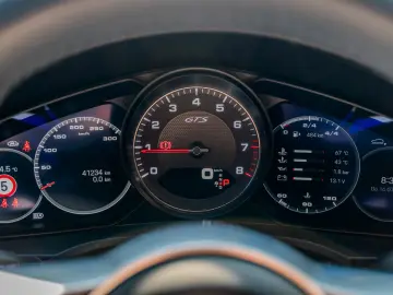 Porsche Cayenne GTS Coupé - Porsche Approved 2028