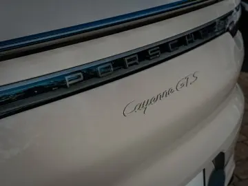 Porsche Cayenne GTS Coupé - Porsche Approved 2028