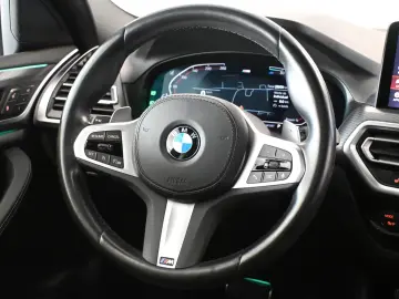 BMW X4 xDrive 20d M-SPORT
